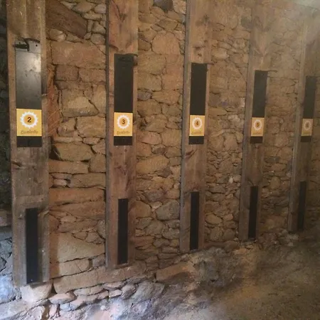 Casa La Devesa De Sanabria Сasa de vacaciones *
