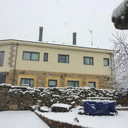 Casa La Devesa De Sanabria Сasa de vacaciones Remesal
