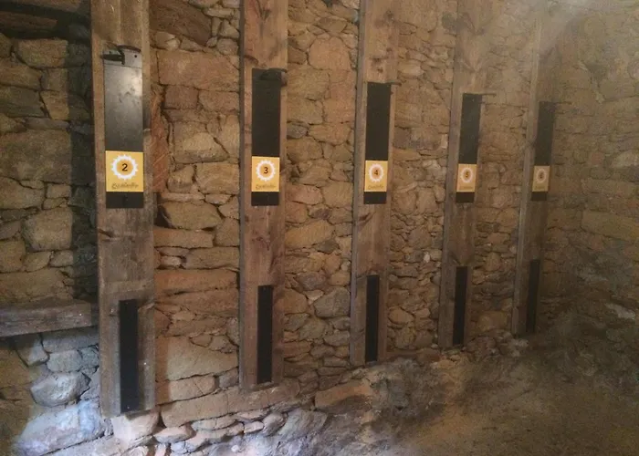 Casa La Devesa De Sanabria Nyaraló *